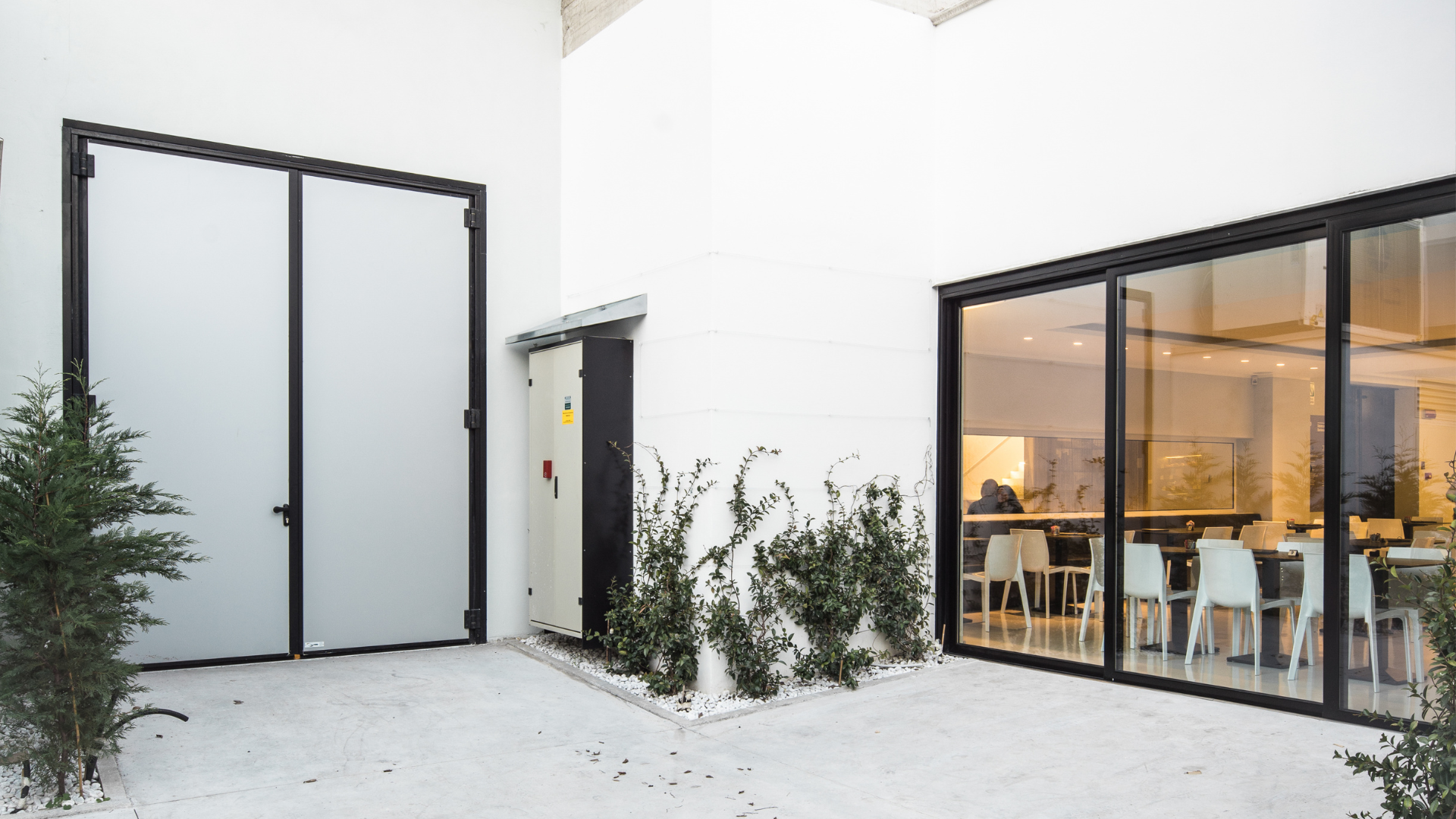Porte a due battenti Andromeda