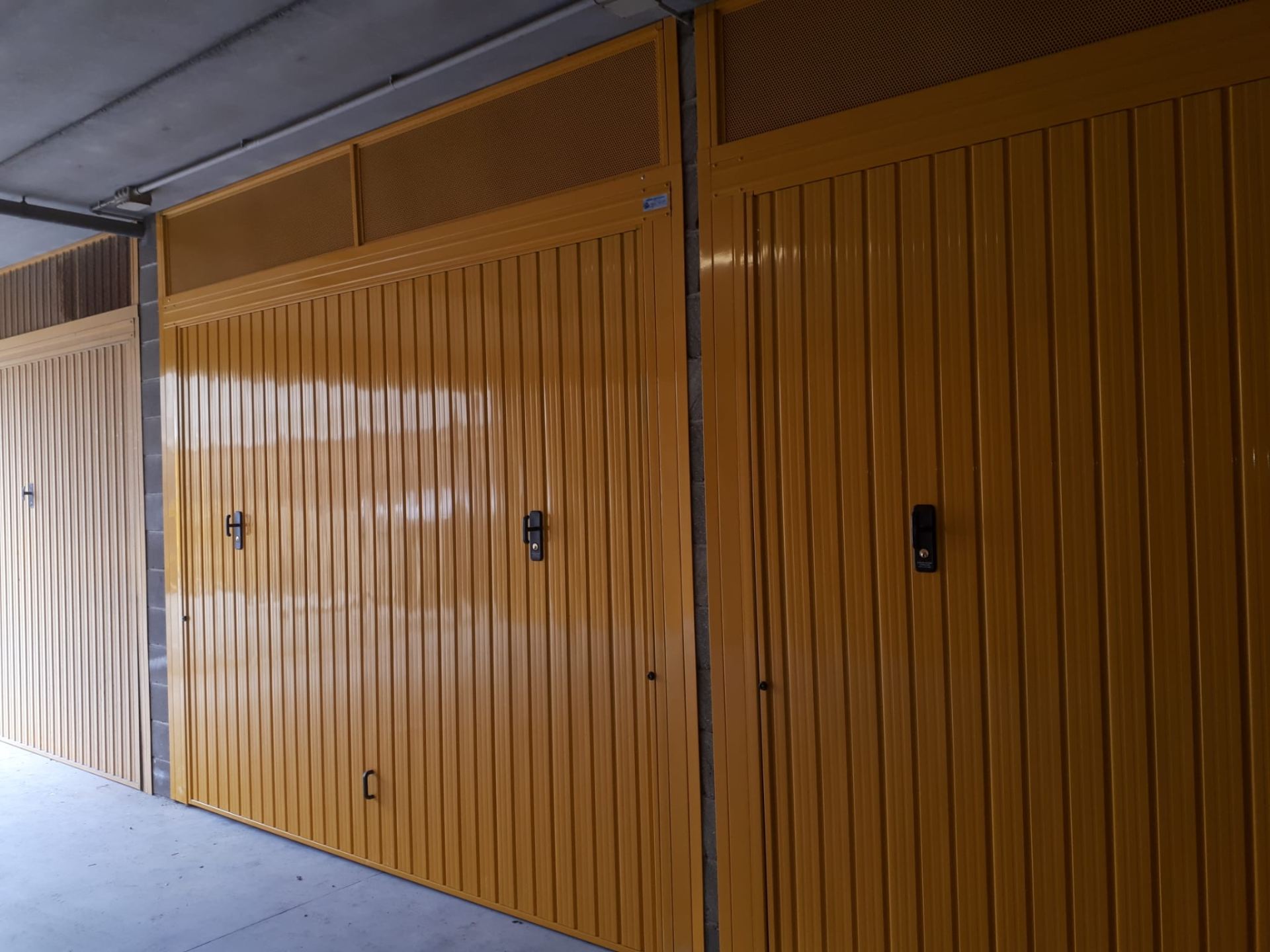 Iridium Doors Gallery Basculanti 24