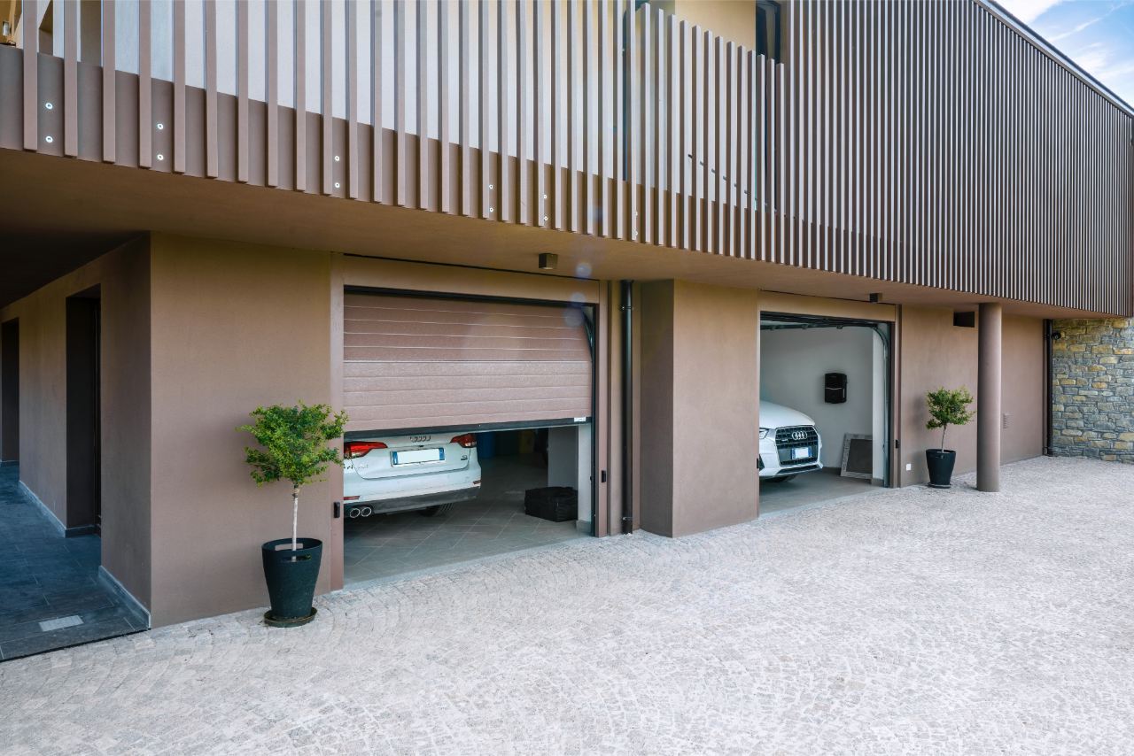 Iridium-Doors-Sezionale-Residenziale- apertura 164