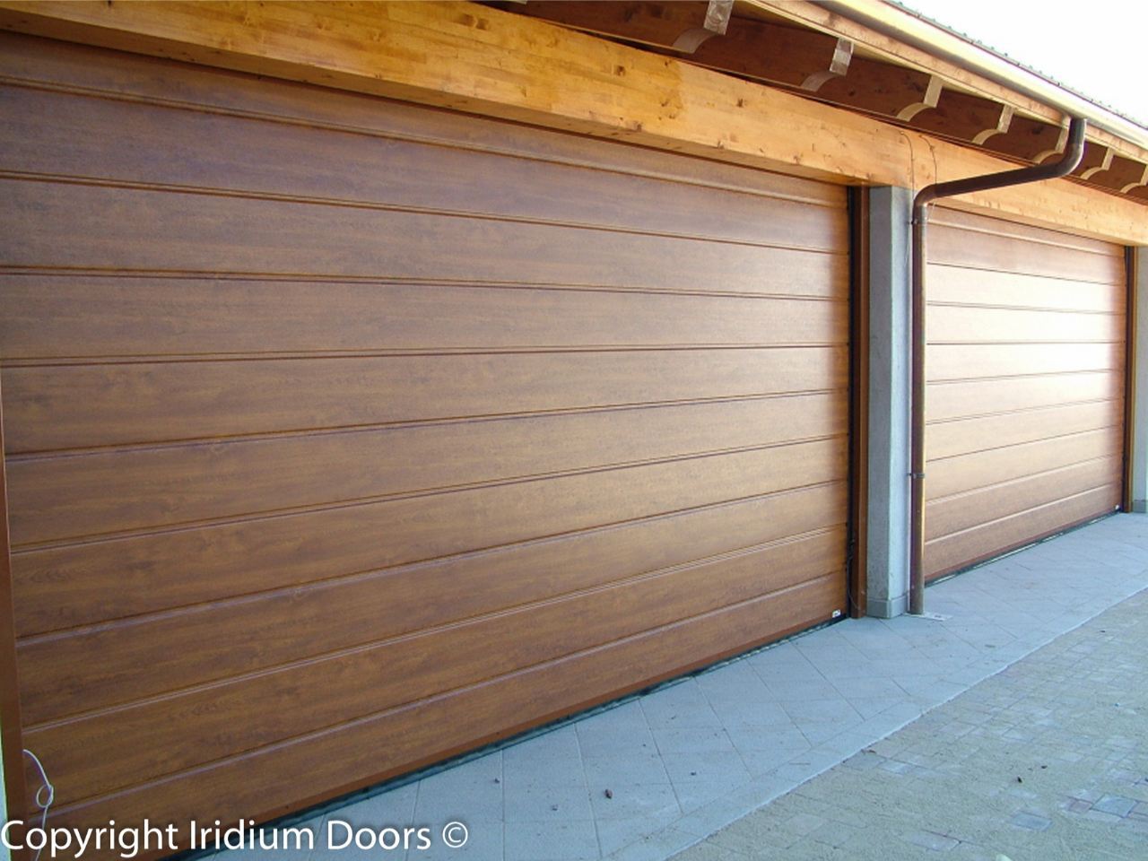 Iridium Doors Sezionale Residenziale effetto legno 231