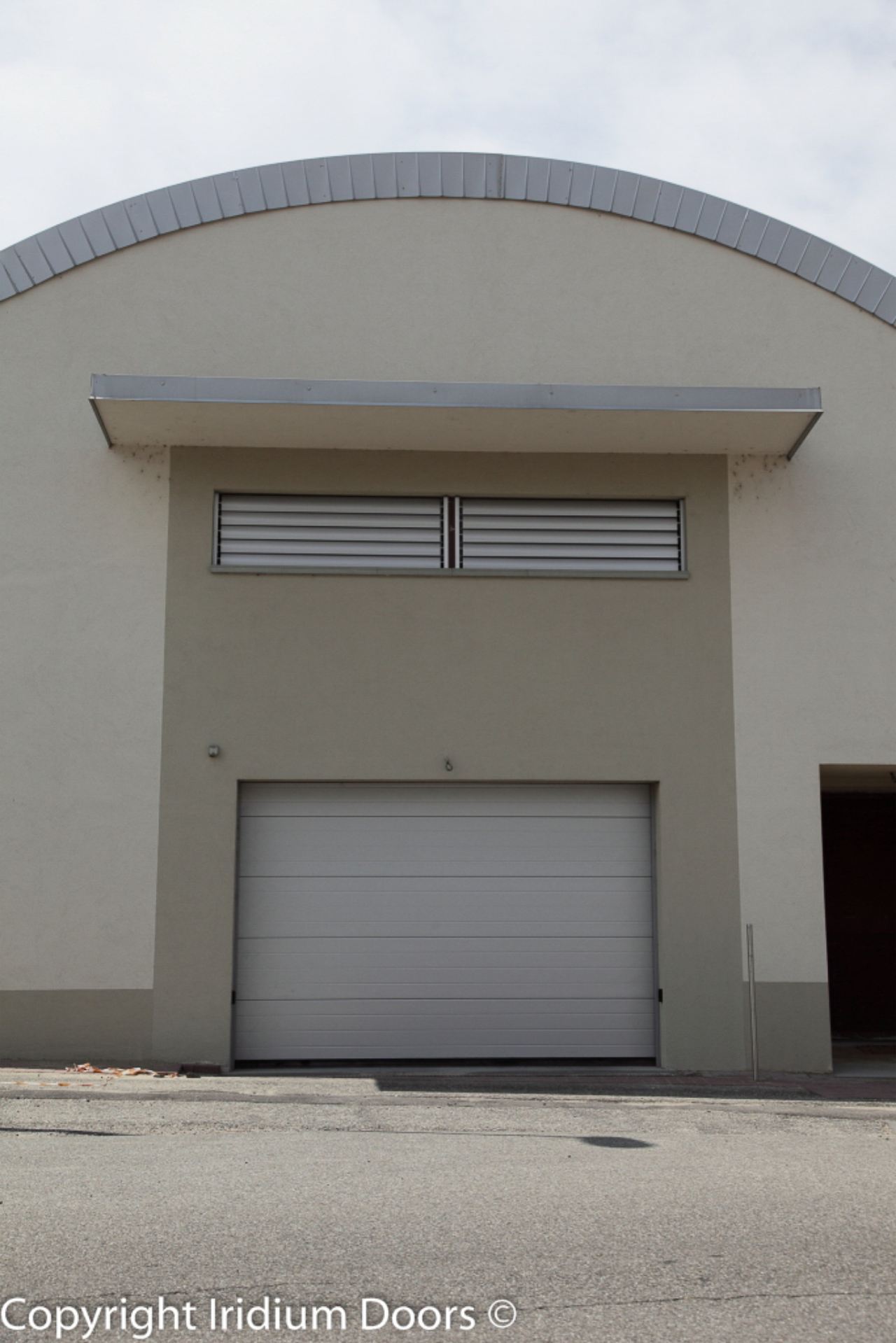Iridium Doors Portone sezionale uscita garage 219
