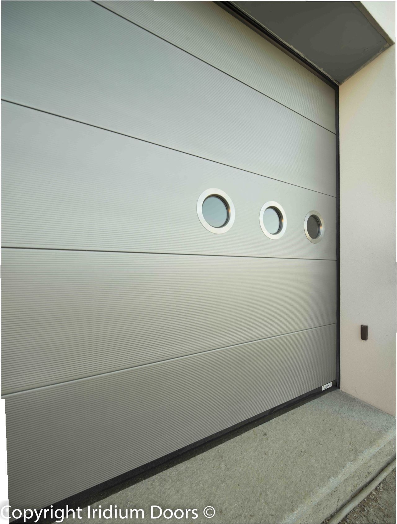 Iridium Doors Sezionale Residenziale accessori oblò 183