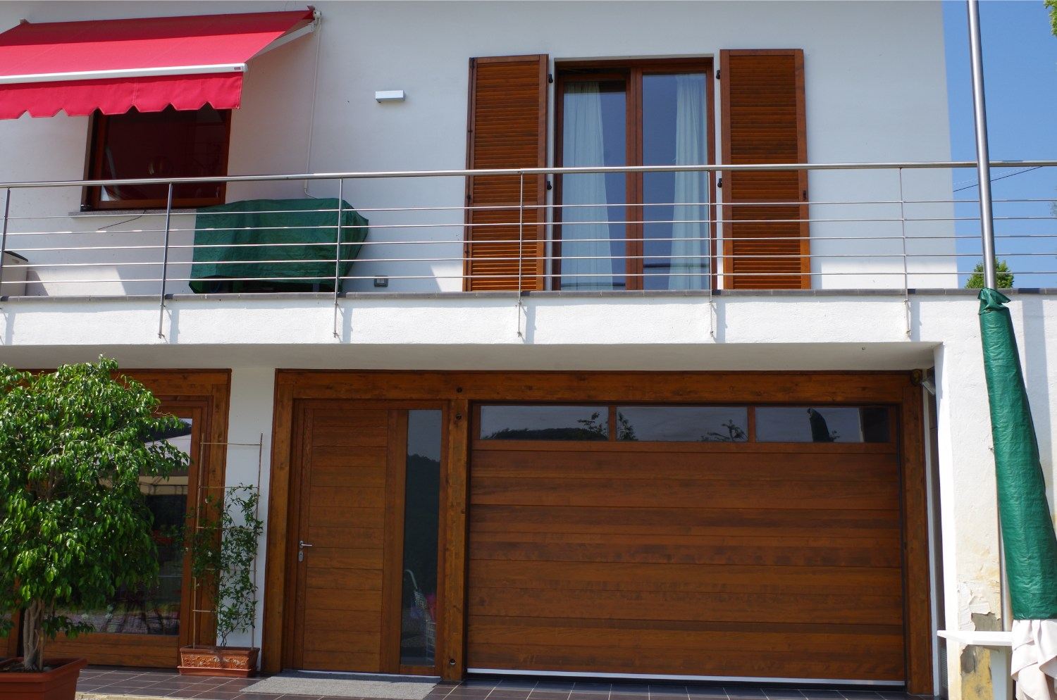 Iridium Doors Portone Sezionale Residenziale e Porta Entrata Vero Legno 8
