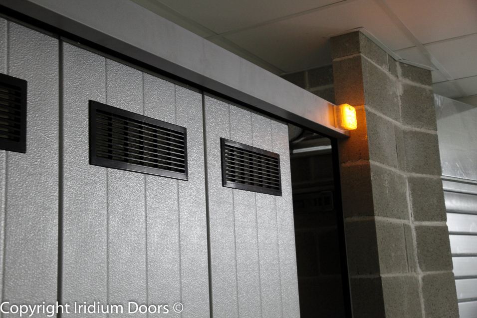 Iridium Doors Sezionale Residenziale scorrimento laterale PAVO  apertura 12