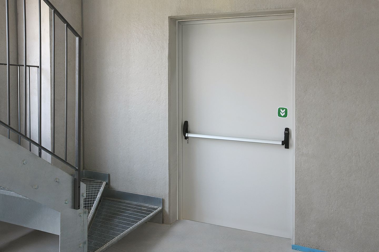 Iridium Doors Gallery Porte Pedonali Maniglione antipanico 2