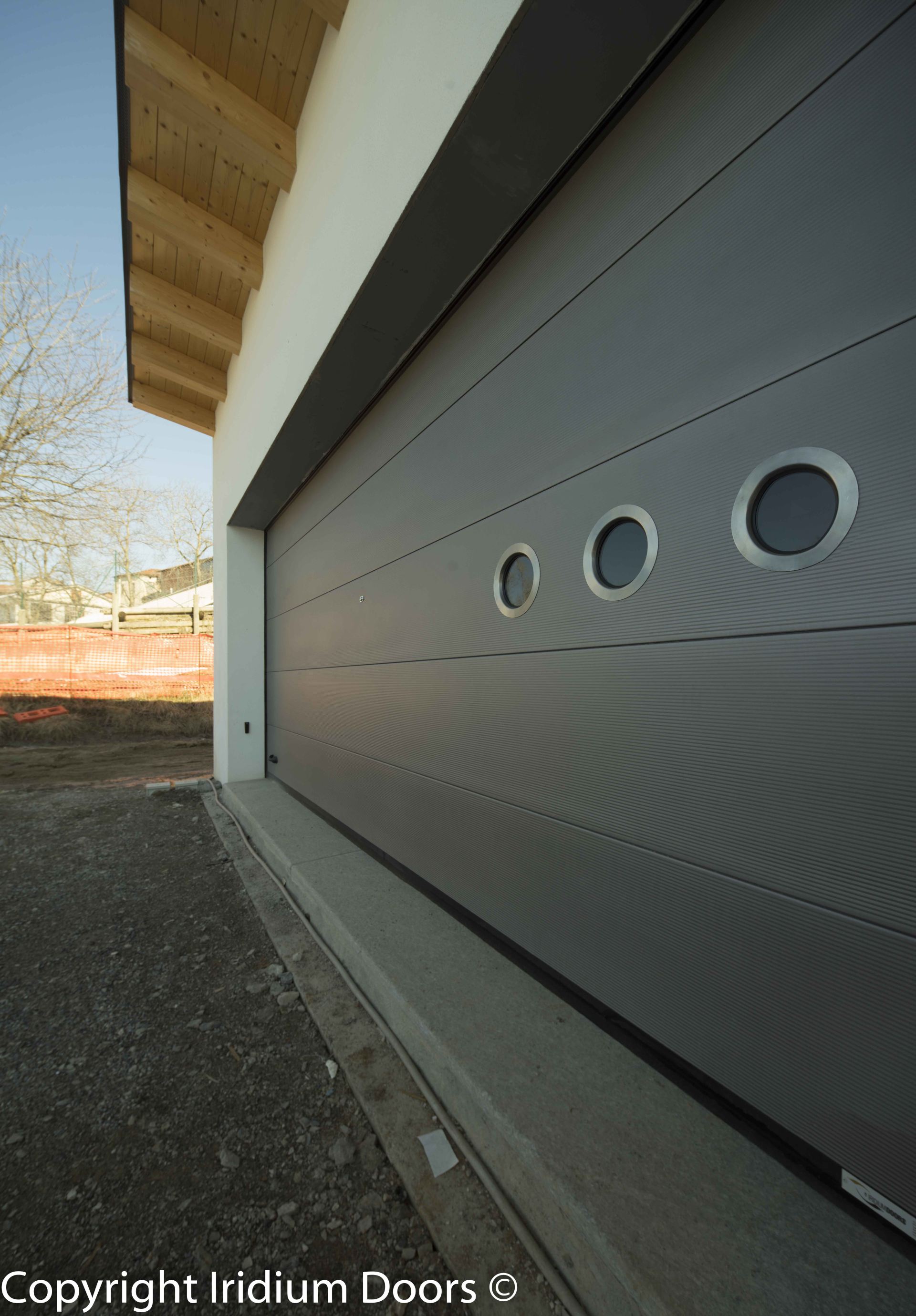 Iridium Doors Sezionale Residenziale ALAMA