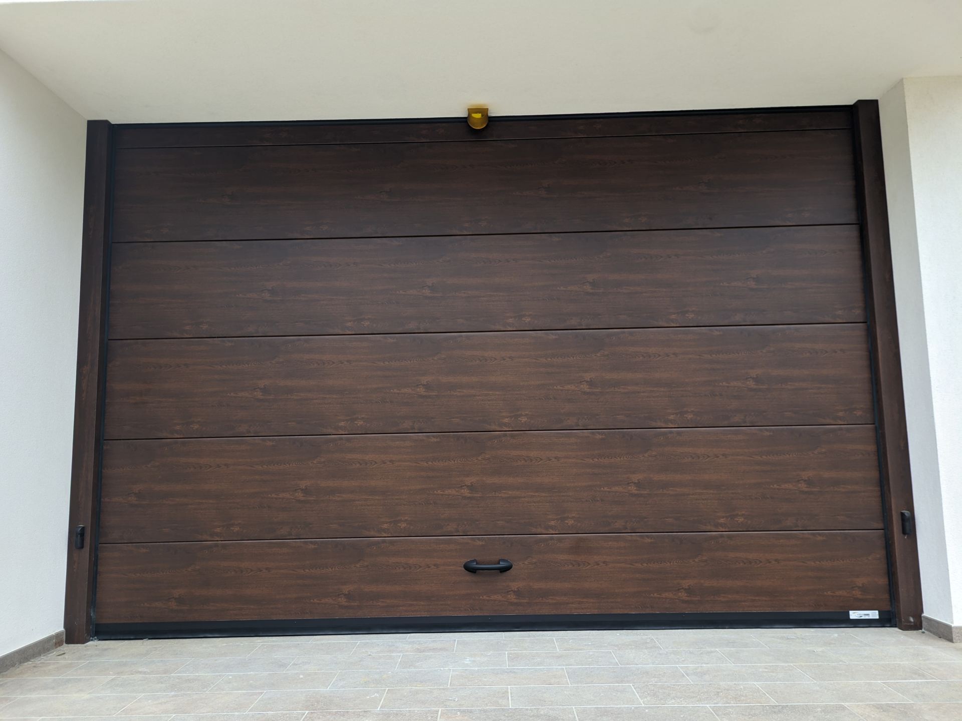 Iridium Doors Sezionale Residenziale SCORPIO